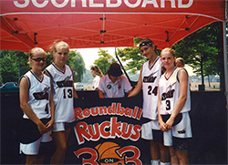 Krystal posing with her basketball team